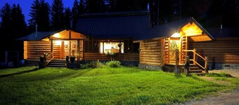 Picturesque cabin in awesome Swan Valley- Beautiful lakes, mountains