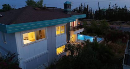 Nar Villa by the Sea