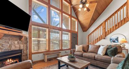 Bunk Beds! Fireplace! Three Pools!