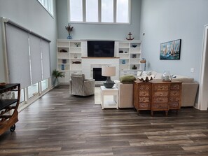 Smart TV - NEW CONSTRUCTION,
BE THE 1ST TO STAY BESIDES ME TO SET UP!! (Murrells Inlet)