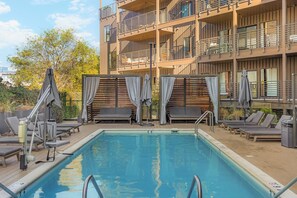 Pool - Condo with Pool, Balcony + Garage, Walk to Downtown Broadway (Nashville)