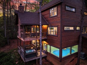 Exterior - Luxury Cabin • Indoor Pool, Hot Tub, Fire Pit& Amazing Game Room (Sevierville)