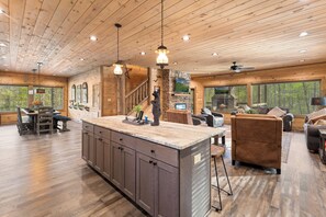 Interior - Luxury Cabin • Indoor Pool, Hot Tub, Fire Pit& Amazing Game Room (Sevierville)