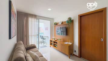 Appartamento City | Area soggiorno | Smart TV