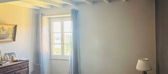 Le Pascadelle, sleeps 10, spacious, swimming pool