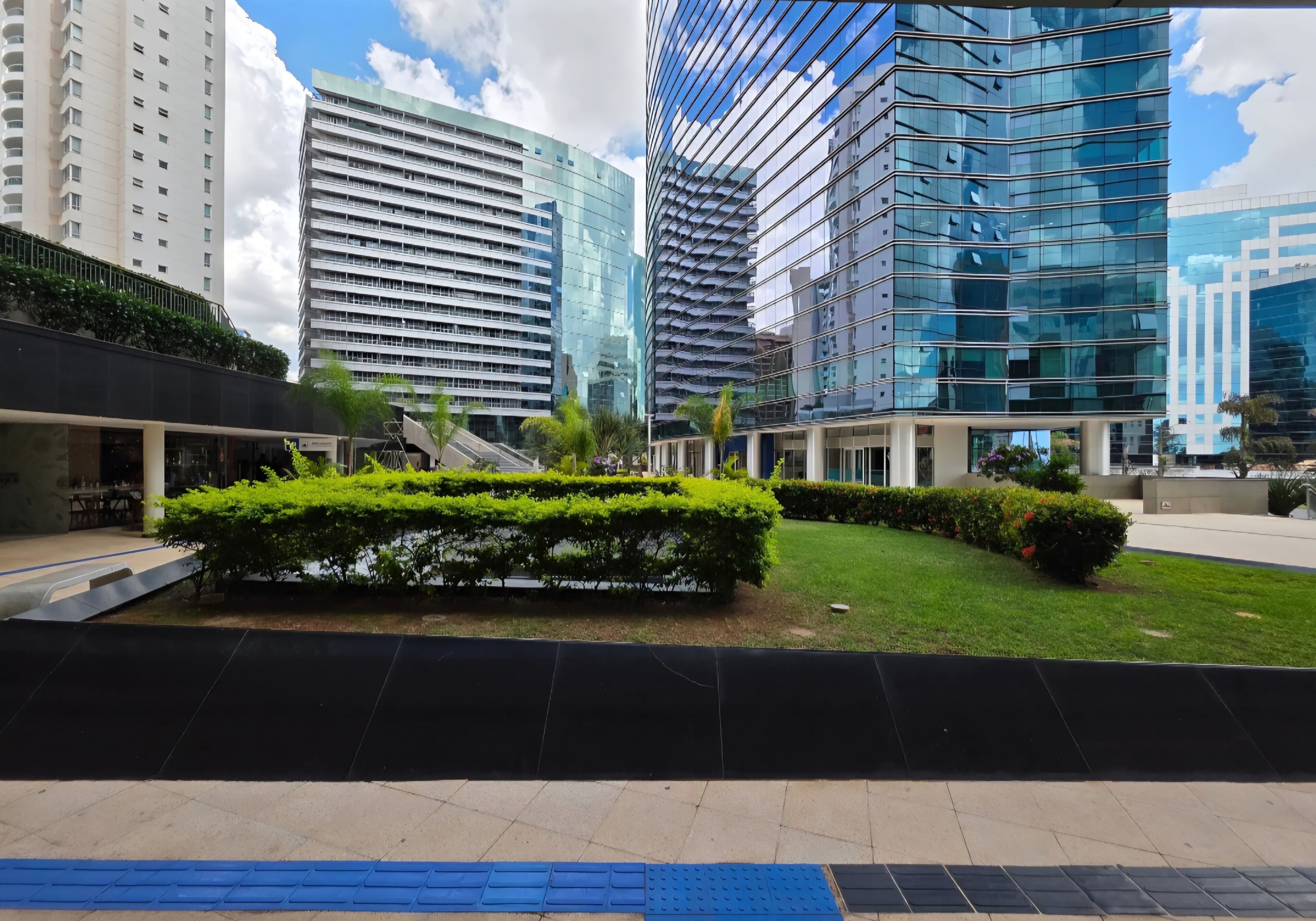 BBQ/picnic area