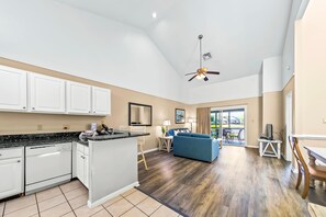 TV - New Bern Lakeside Getaway-Modern 2BR Apartment with Resort Amenities (New Bern)