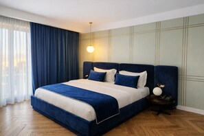 Deluxe Double Room, Balcony, City View - Alla Gondola Hotel & SPA (Tiranë)