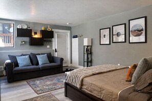1 habitación, escritorio, internet y ropa de cama 
