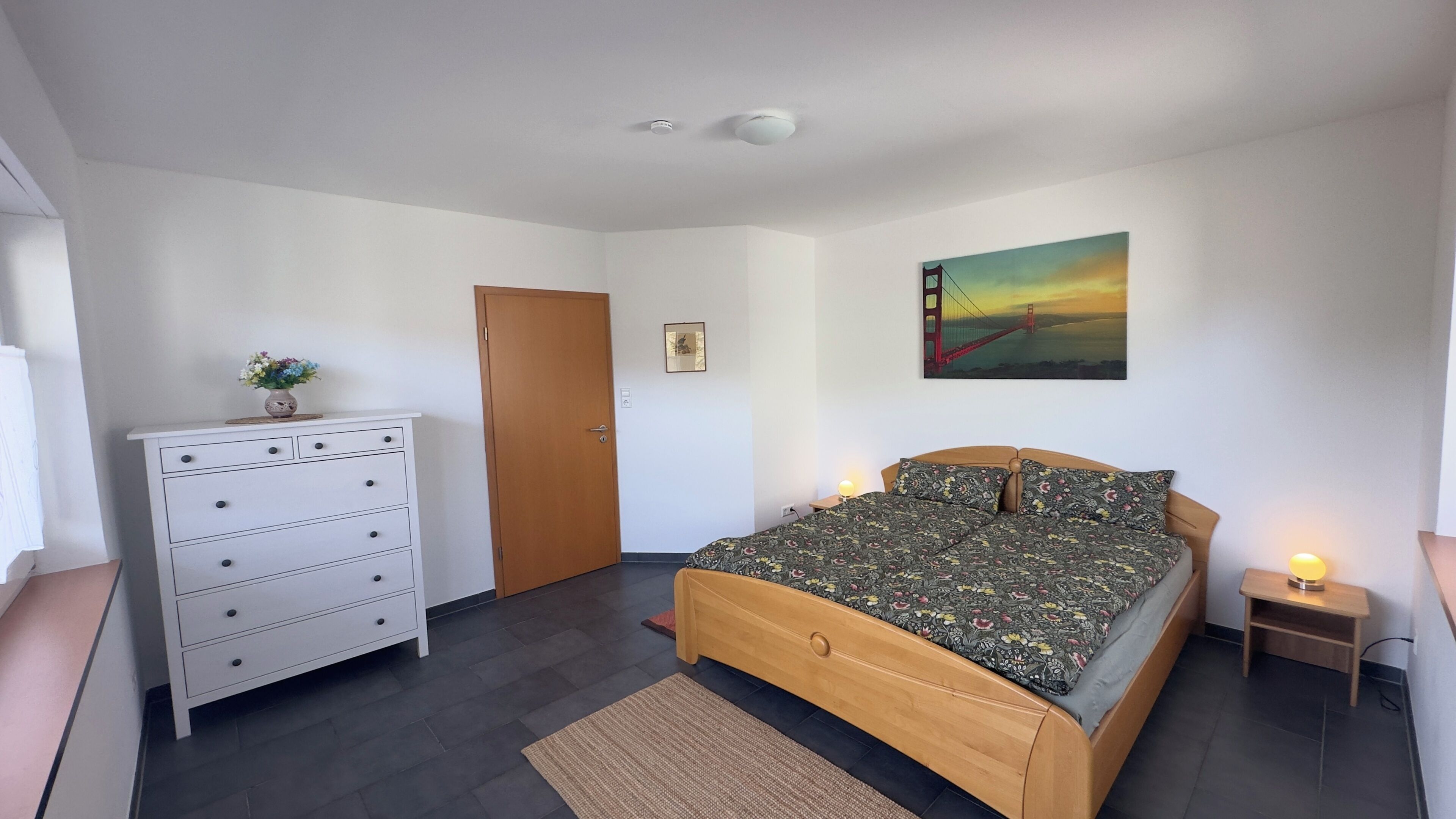2 habitaciones, cuna de viaje, wifi gratis y ropa de cama 