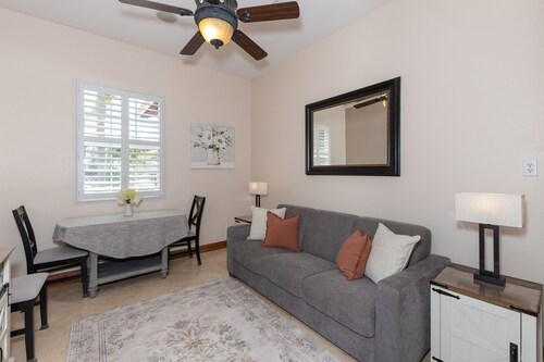 Private Eastlake Suite | Coffee Bar | Near SD