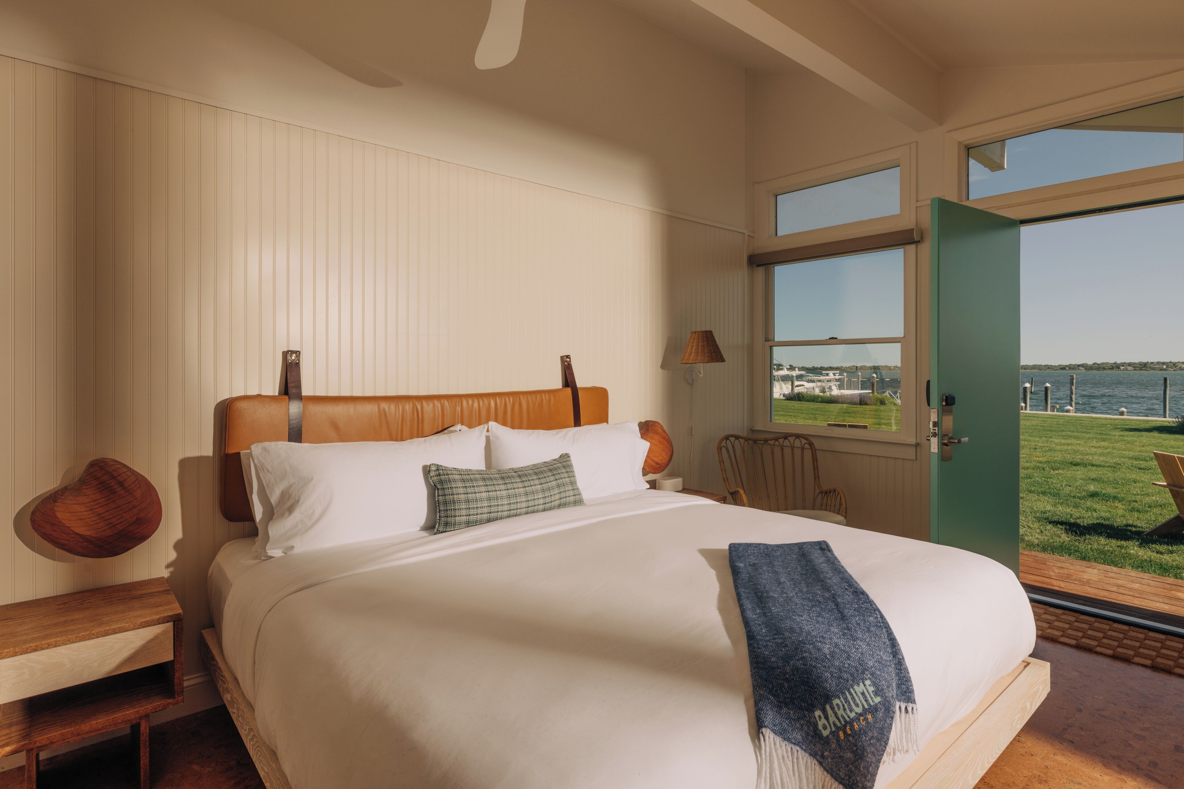 Room, Bay View