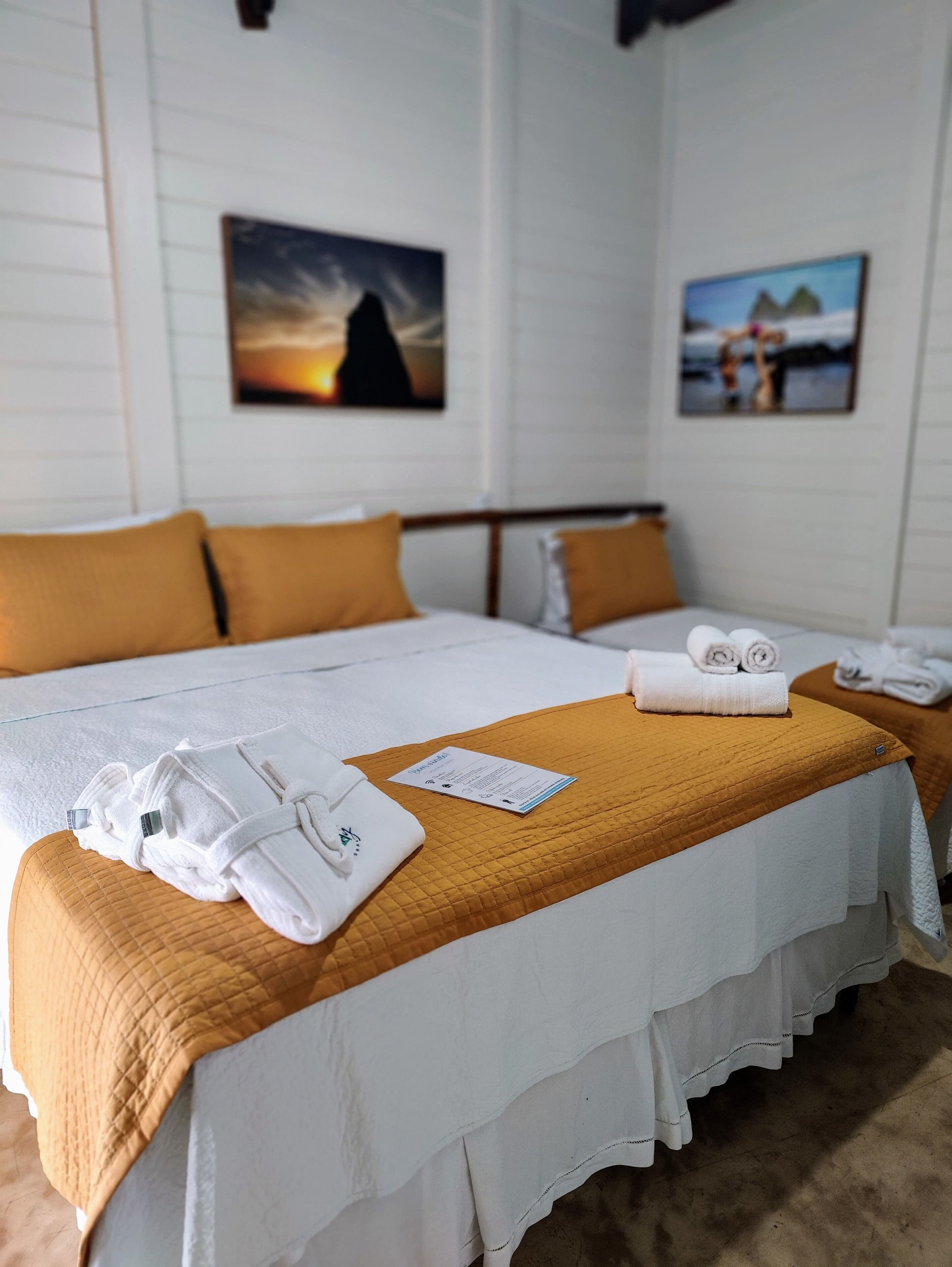 Triple Room | Minibar, free WiFi, bed sheets