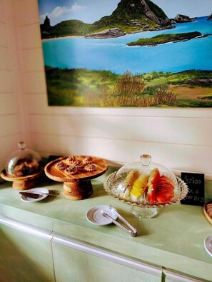 Gratis frukost med lokala rätter varje dag 
