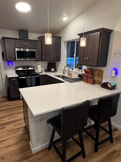 Cozy 2-bedroom house in serene La Pine with AC