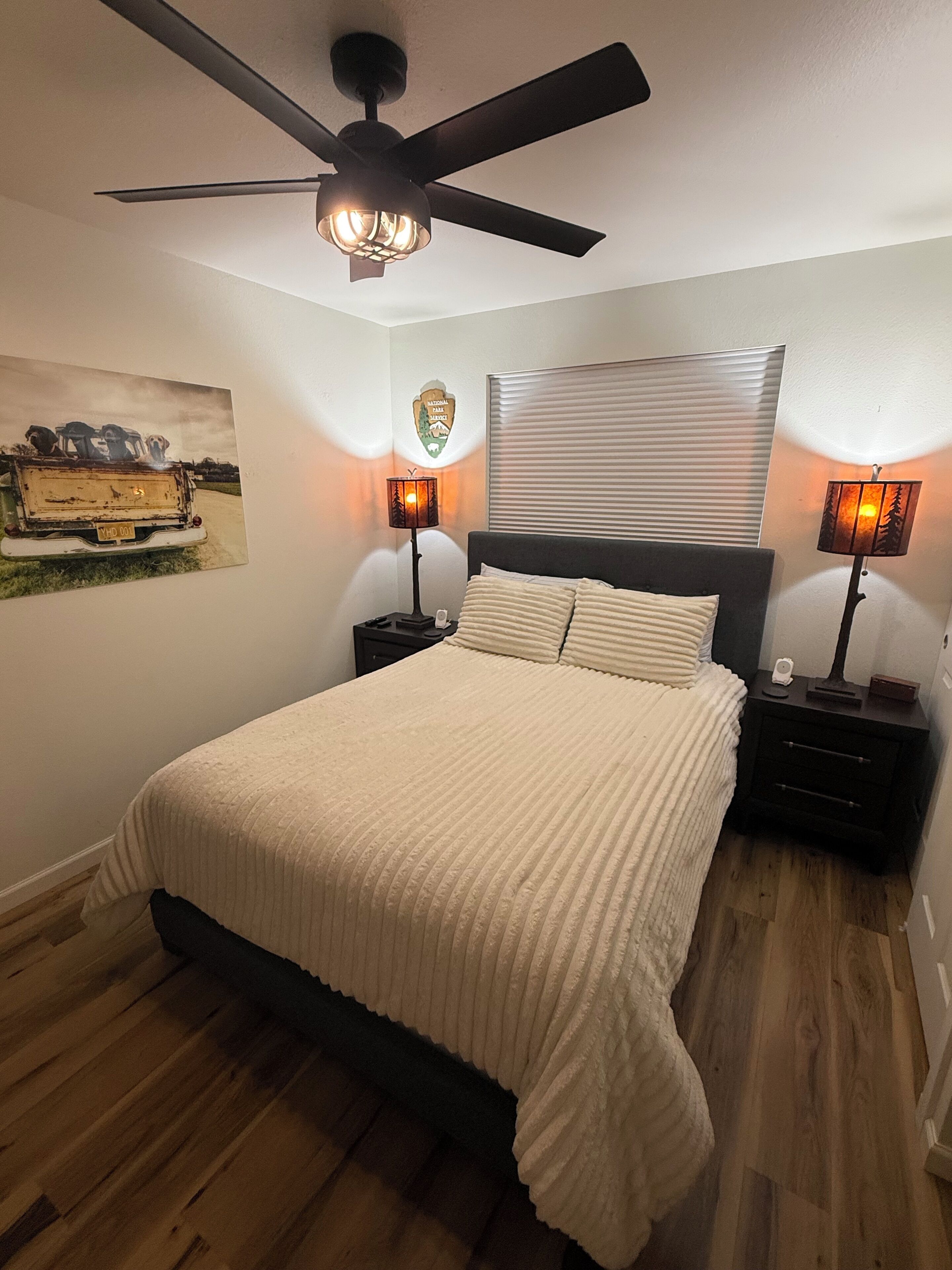 2 bedrooms, desk, free WiFi, bed sheets
