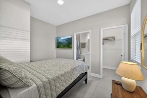 1 chambre, fer et planche à repasser, Wi-Fi gratuit, draps fournis