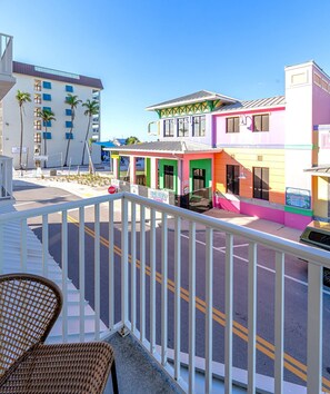 Property grounds - Harbour House #209 - "Sandcastle Harbour" (Fort Myers Beach)
