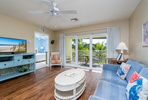 Smart TV - Harbour House #214 - "Mermaid Harbour" (Fort Myers Beach)