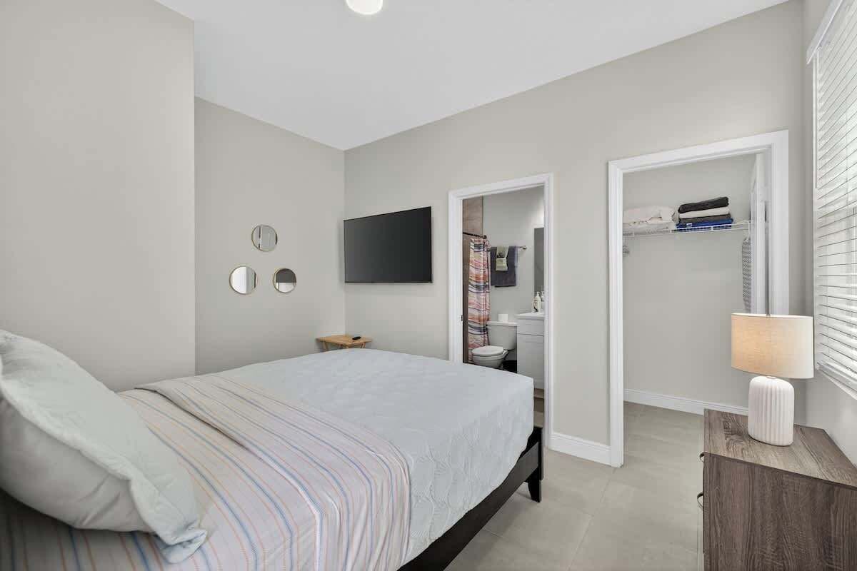1 bedroom, iron/ironing board, free WiFi, bed sheets