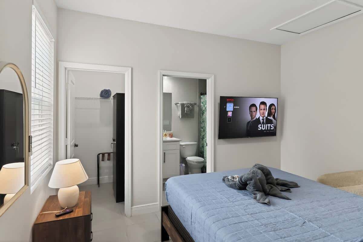 1 bedroom, iron/ironing board, free WiFi, bed sheets