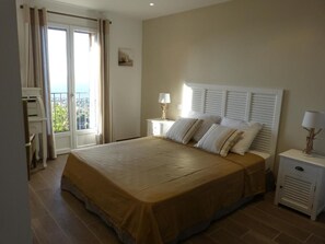 Villa Alimea | Desk, blackout curtains, soundproofing, iron/ironing board - Vista di Sognu (Monticello)