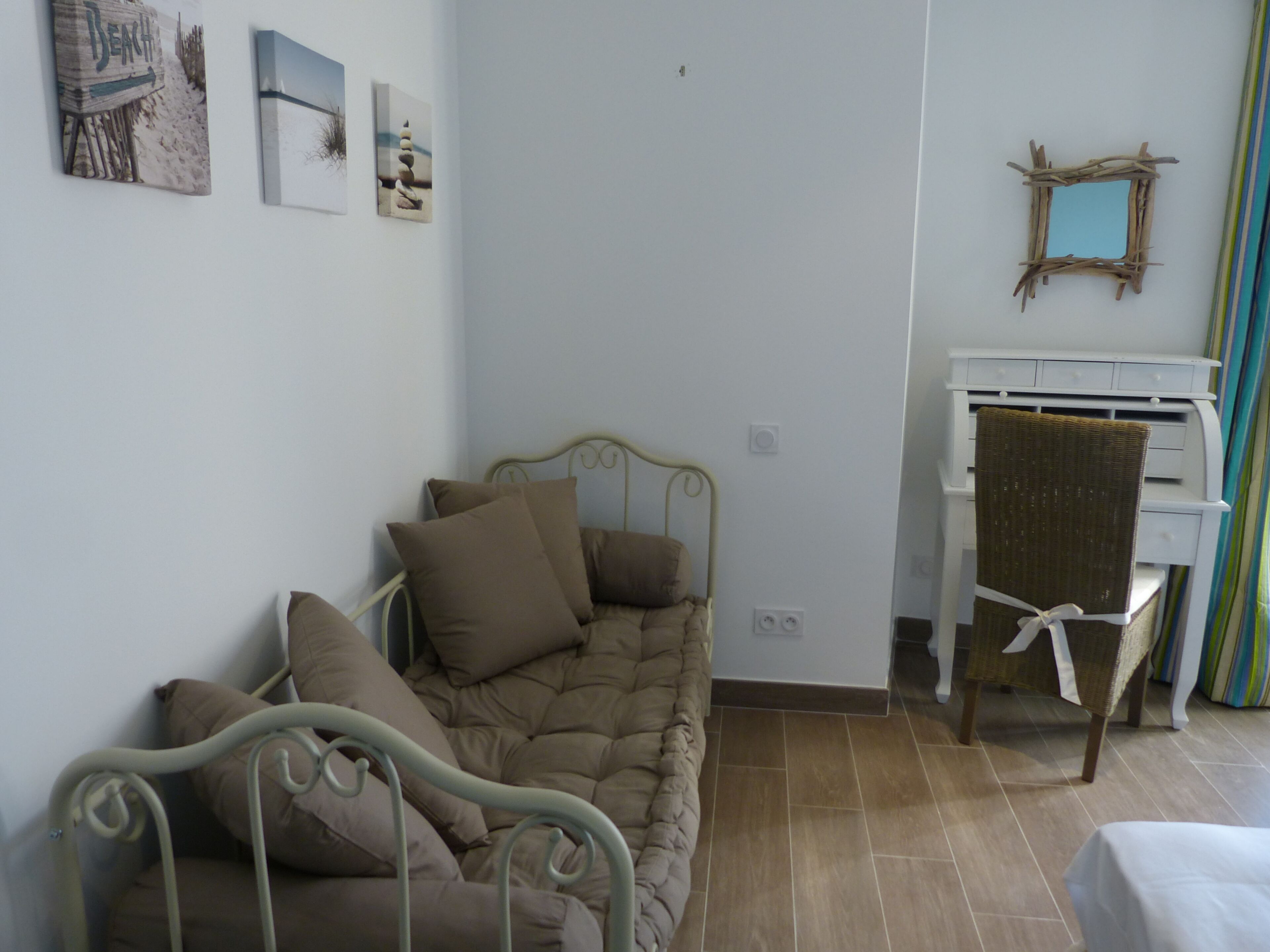 Biệt thự, quang cảnh vịnh