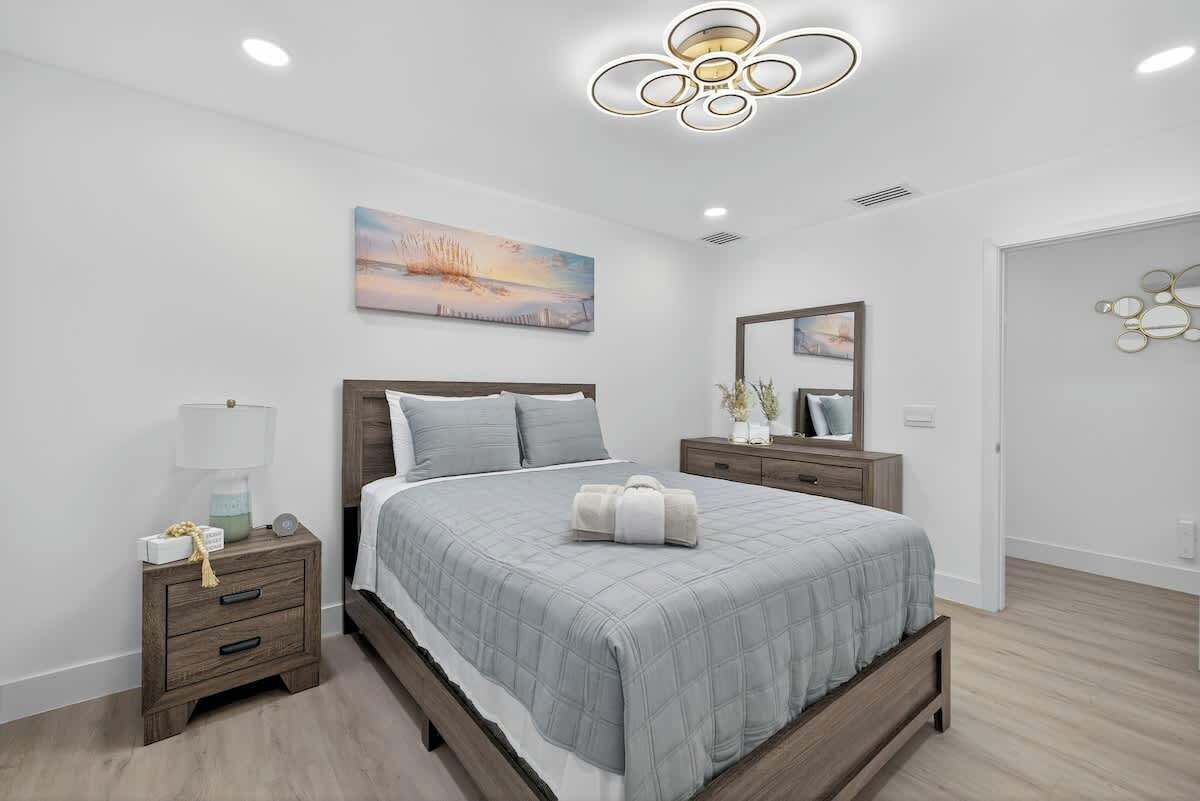3 Schlafzimmer, Bügeleisen/Bügelbrett, WLAN, Bettwäsche