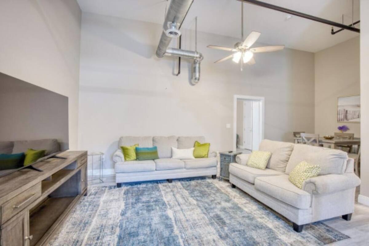 Căn hộ, 1 phòng ngủ | Khu phòng khách