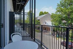 Terrace/patio - Hotel Mojo (Ocean Springs)