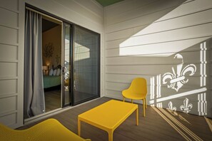 Suite, 2 Queen Beds, Patio | Terrace/patio - Hotel Mojo (Ocean Springs)