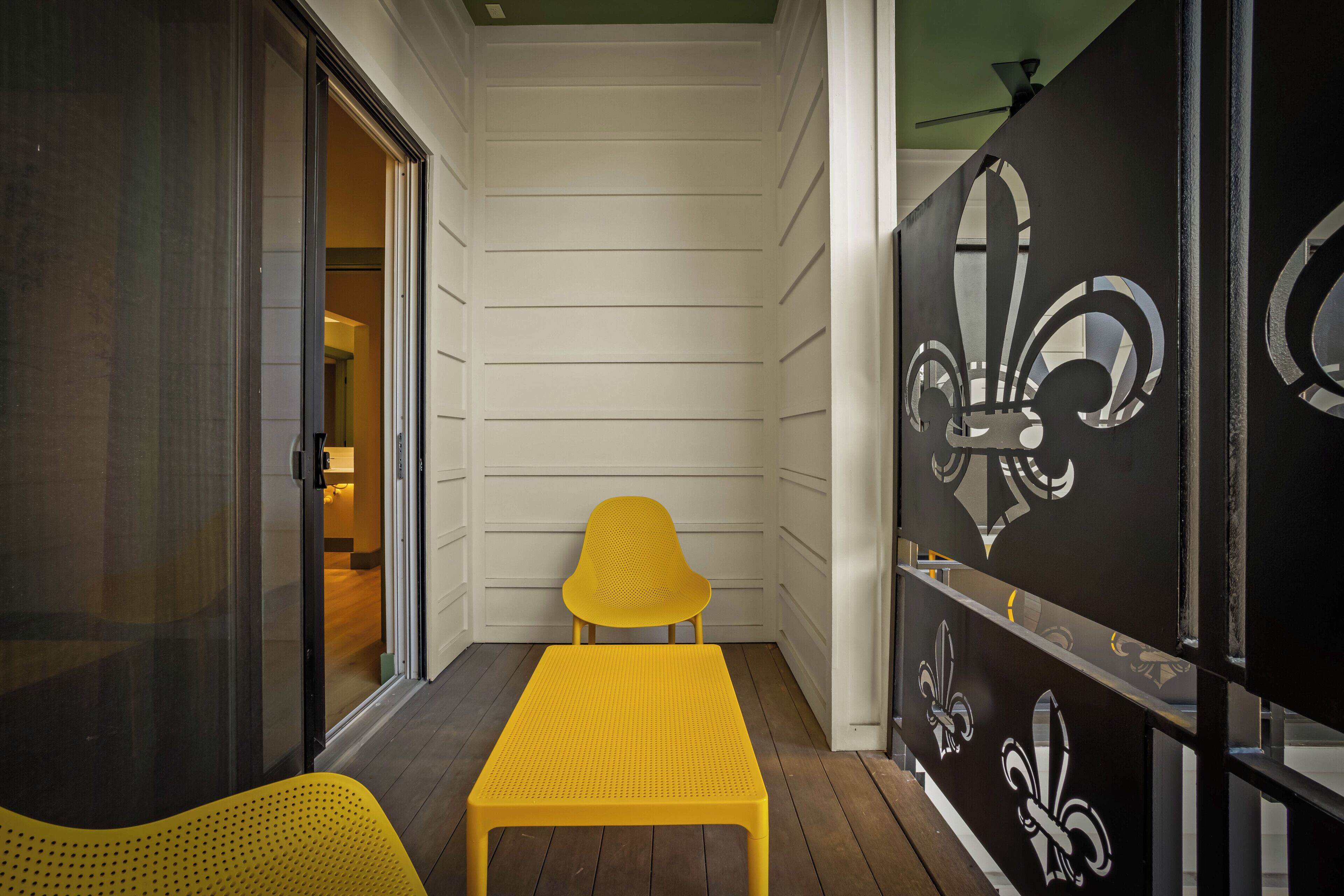 Suite, Mobility Accessible, Patio | Interior