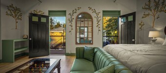 Hotel Mojo