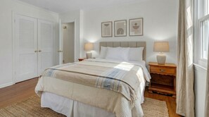 Room - Perfect 4-bedroom house in charming Durham (Durham)