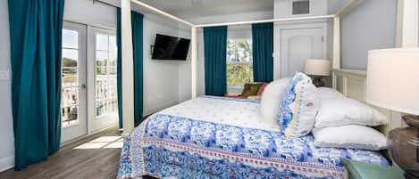 Room, 1 Queen Bed | Free WiFi