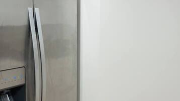 Hus, 1 soverom, peis | Innvendig