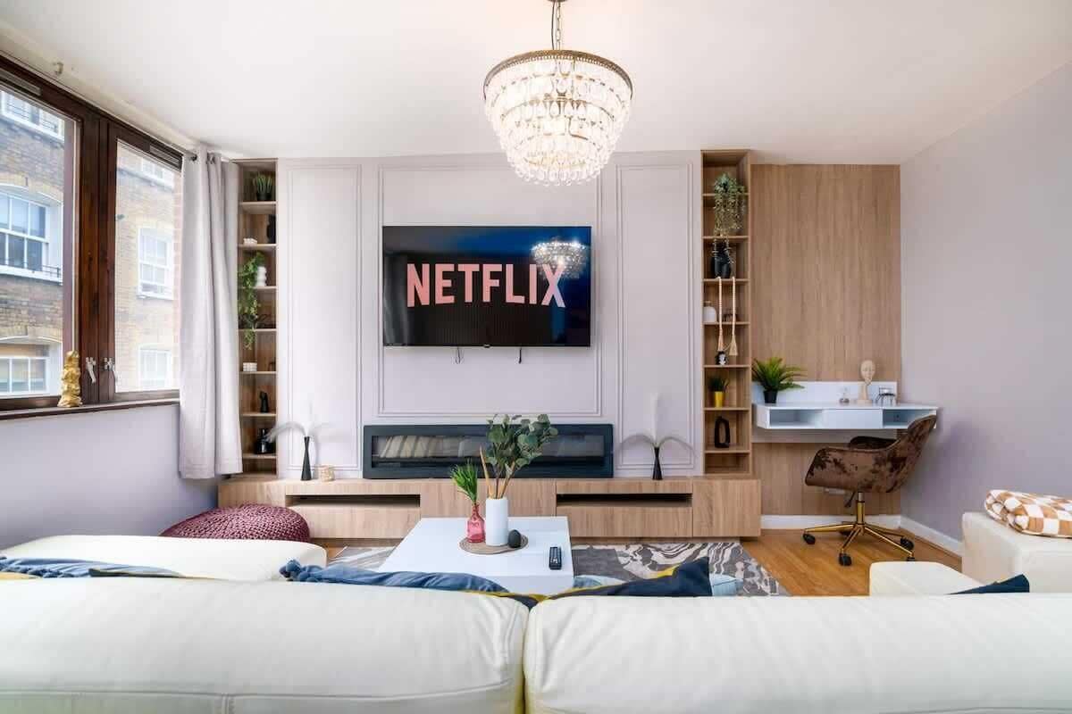 Smart TV, fireplace, offices