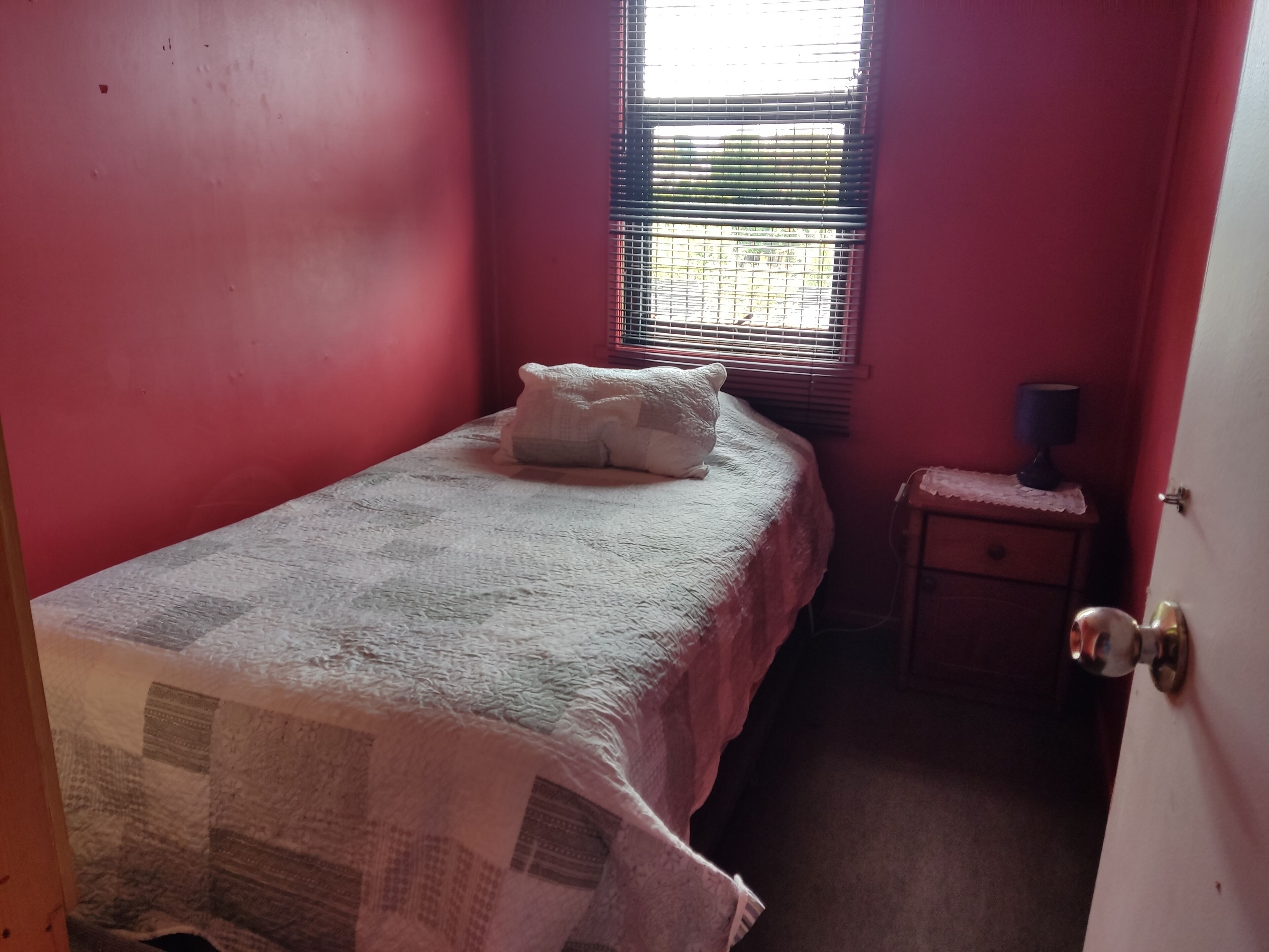 2 habitaciones, wifi gratis y ropa de cama 