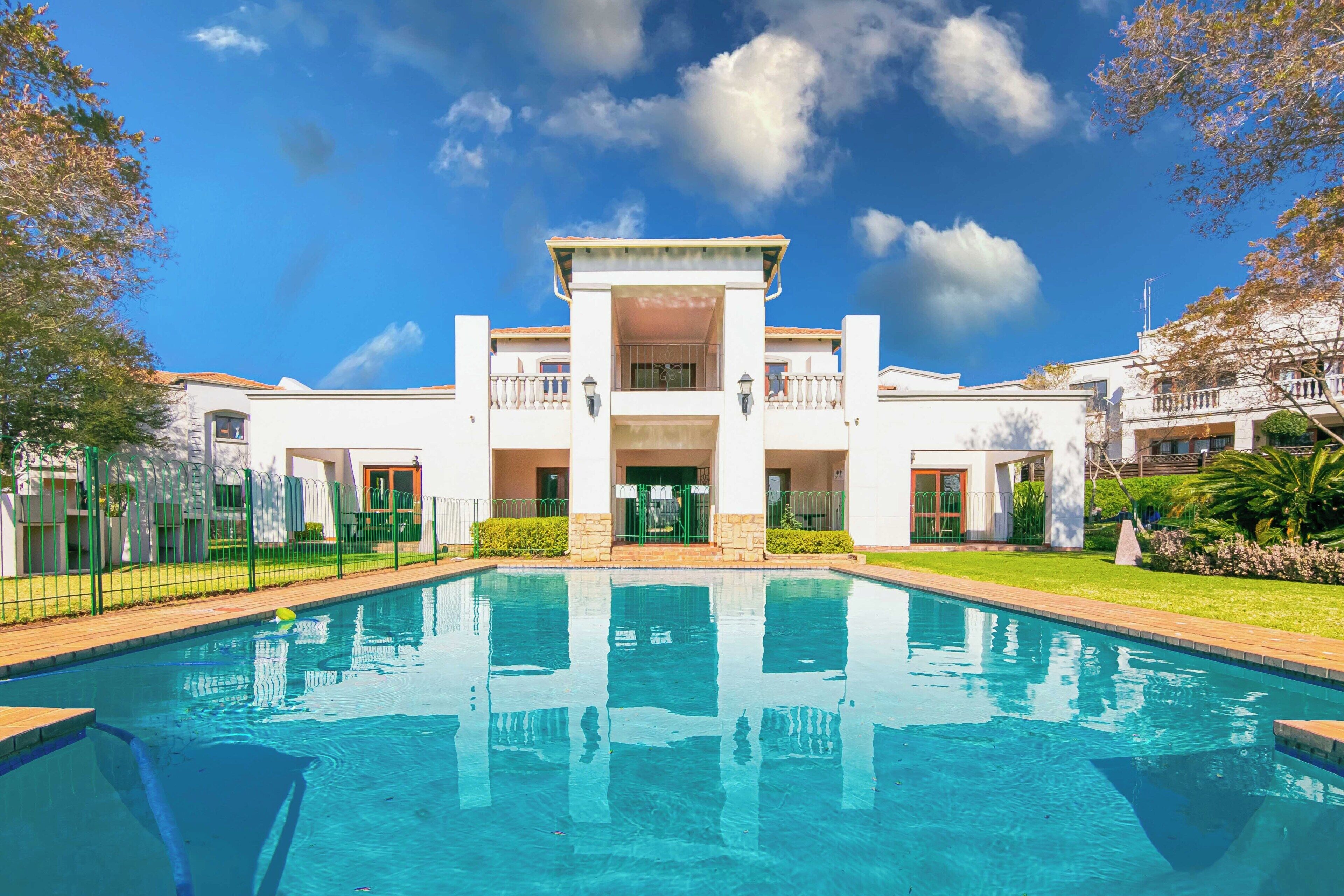 House, 3 Bedrooms, Smoking, Patio | Pool