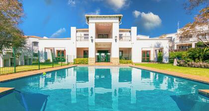 3 bed Cluster Home in Sandton