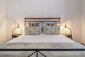 2 chambres, fer et planche Ă repasser, Wi-Fi, draps fournis