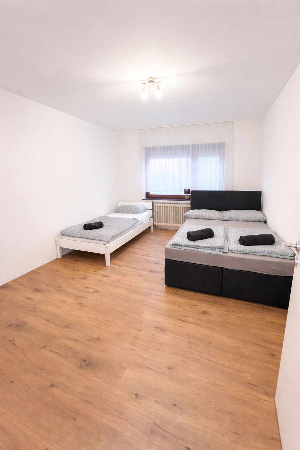 2 bedrooms, in-room safe, free WiFi, bed sheets
