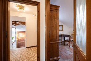 Interior - Charming Mella Apartment (Bellagio)