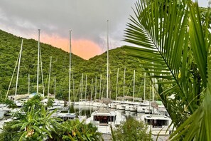 Marina - Coeur de Marina, Anse Marcel Beach within Walking Distance,  full AC (Anse Marcel)