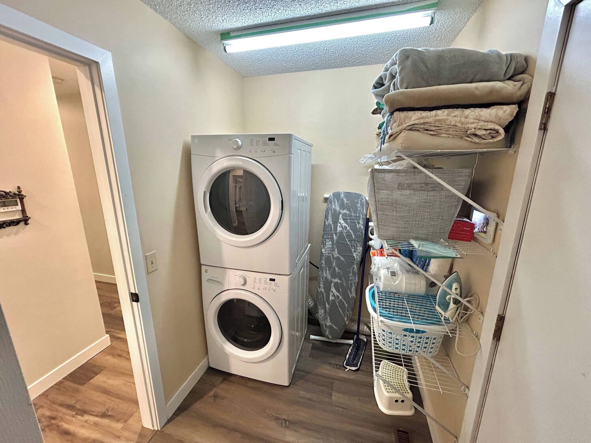 House, 3 Bedrooms | Laundry