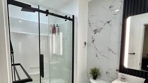 Hus, 3 soverom | Bad