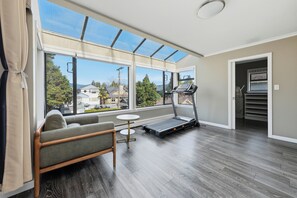 Interior - Luxury 5BR Point Grey | Jericho Beach + Downtown (Vancouver)