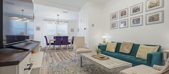 The Funky Float-Stylish Stay Near Downtown Mobile