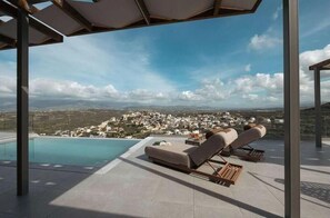 Pool - Villa Pezoulia Kamilari – Panoramic Luxury Above Crete (Kamilari)