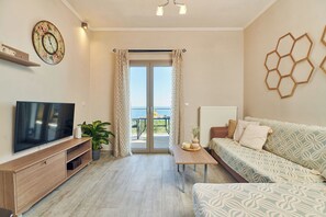 Living area - Pelagaki Sunrise Apartments (Zakynthos)